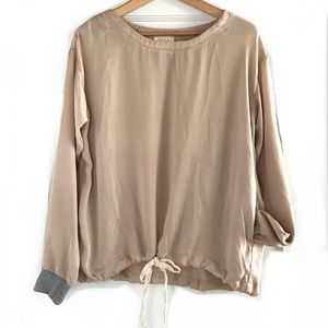 Melló Day champagne lightweight drawstring pullover w/ pockets